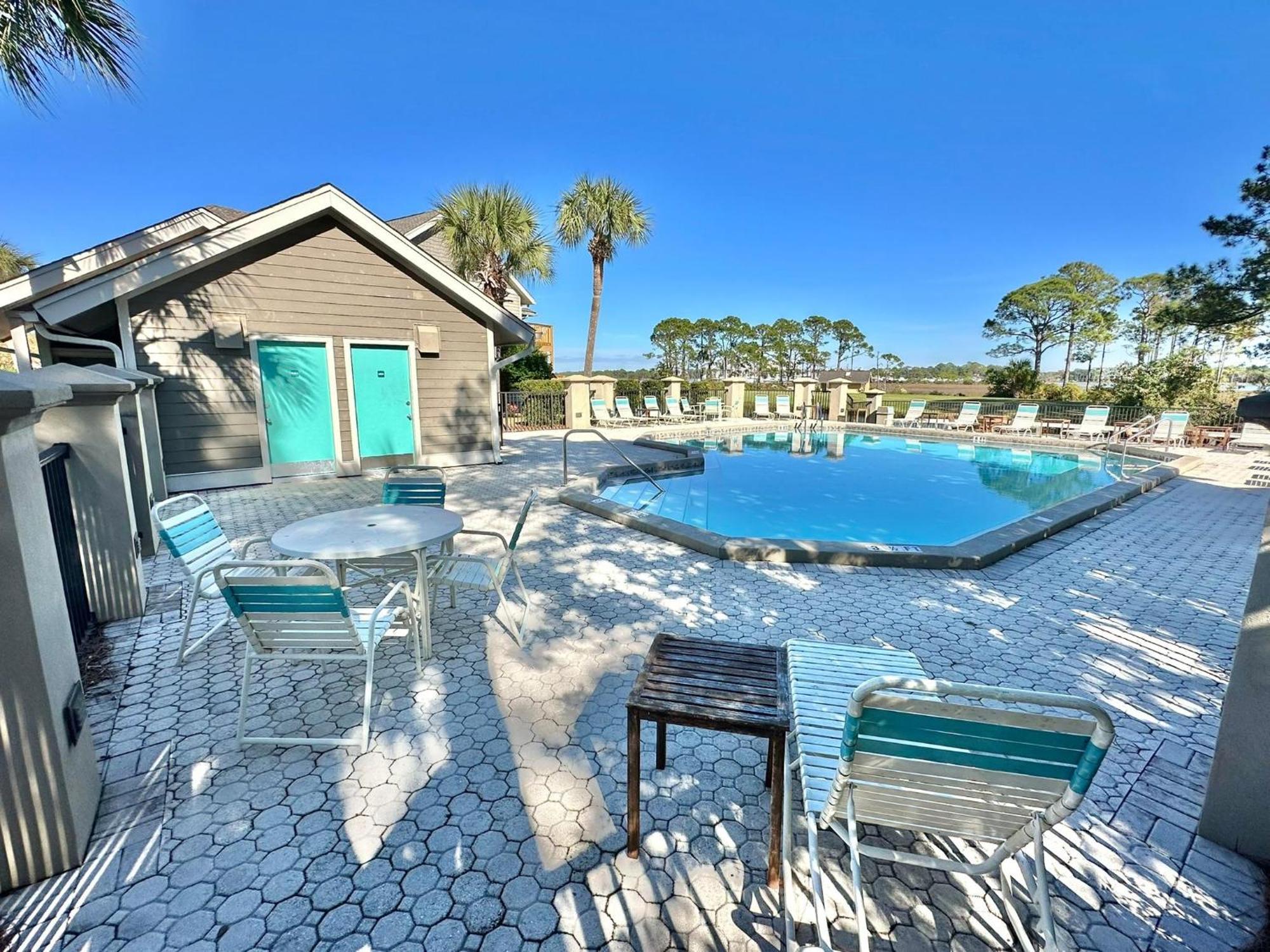 912 Harbour Point Villa *
